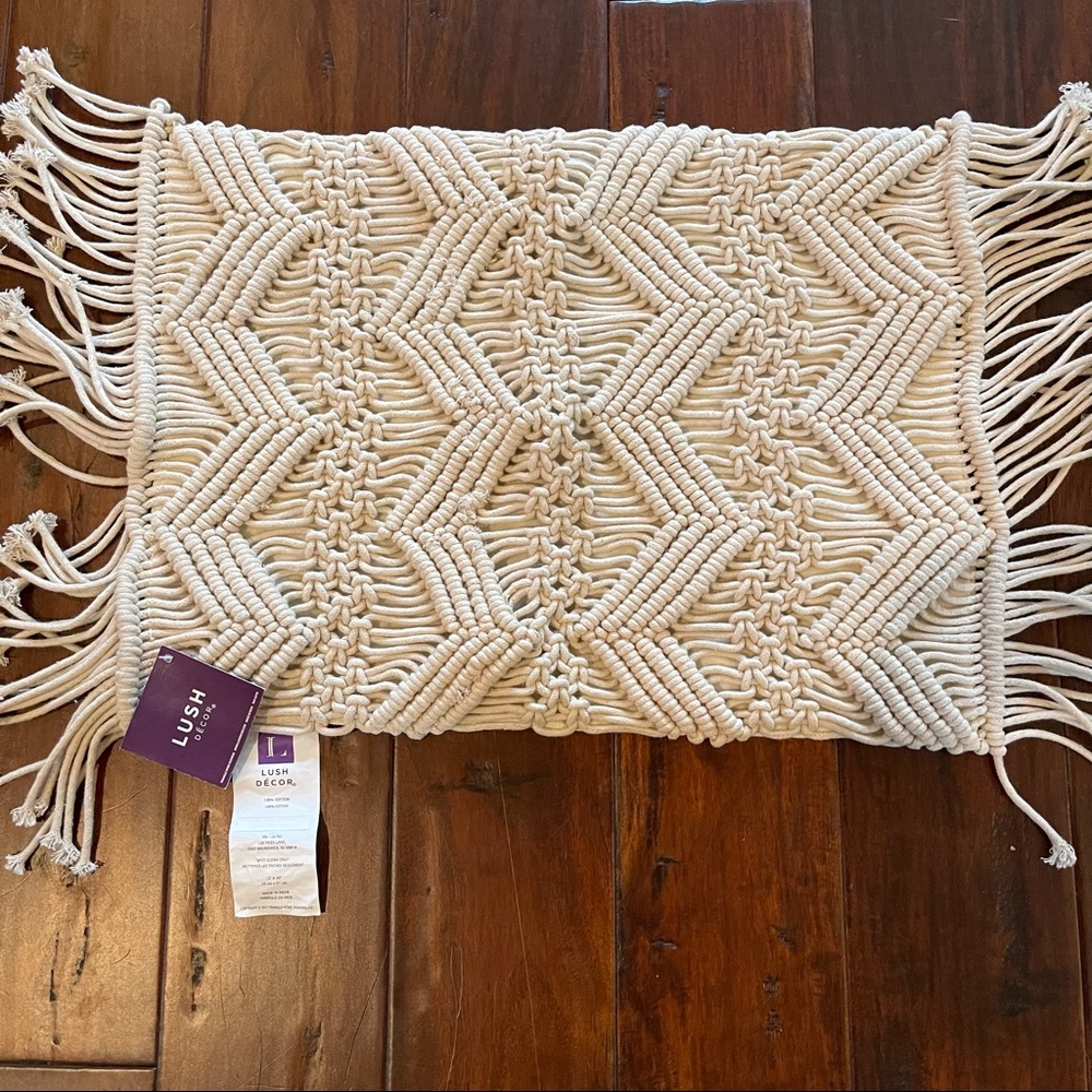 Lush Deco pillow sham